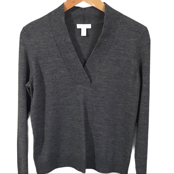 Charter Club Petite 51% Merino Wool Overlapped V-neck Long Sleeve Gray size P/P - Picture 2 of 10